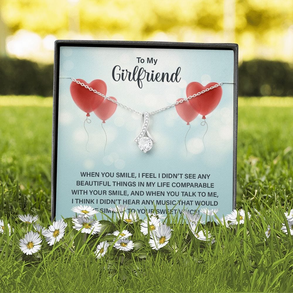 To My Girlfriend - When You Smile -Alluring Beauty Necklace