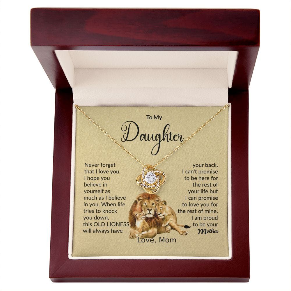 Nudo de amor: esta vieja leona siempre te respaldará