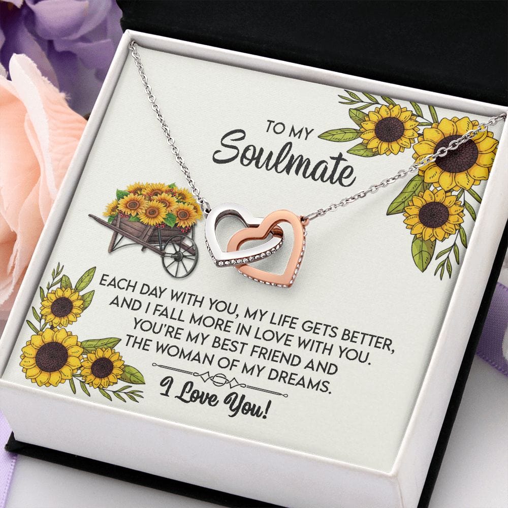 A mi alma gemela: cada día contigo, mi vida mejora.