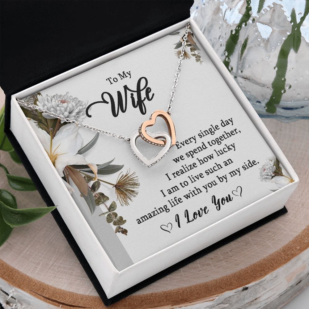 A mi esposa: cada día me doy cuenta de lo afortunado que soy.