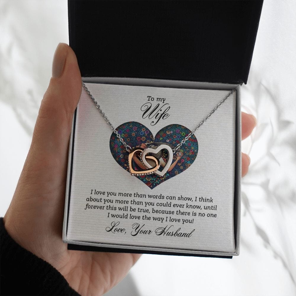 A mi esposa: te amo más