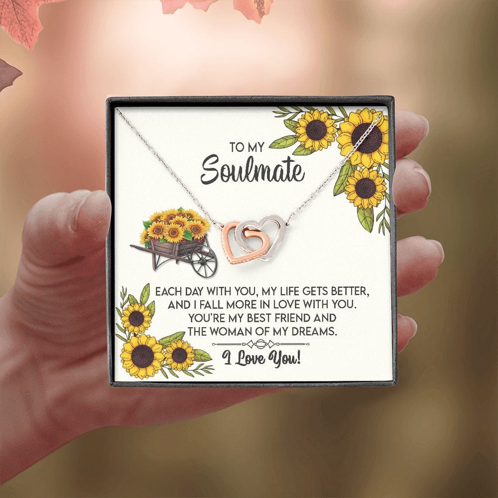 A mi alma gemela: cada día contigo, mi vida mejora.