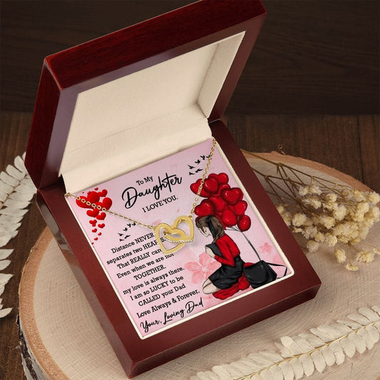 La distancia nunca separa dos corazones: a mi hija