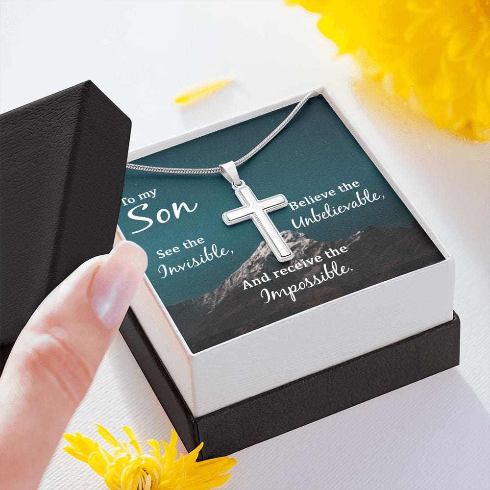 Hijo, mira lo invisible: collar de cruz de acero inoxidable con cadena de serpiente