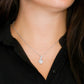 A la esposa del marido: collar de belleza seductora