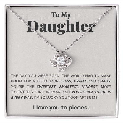 Para mi hija- Te amo en pedazos- Collar de nudo de amor 