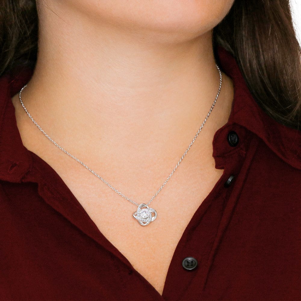 A mi hija - Collar con nudo de amor